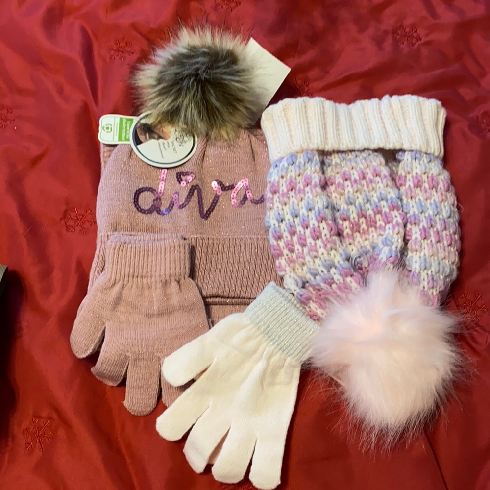 Pink hat and glove set